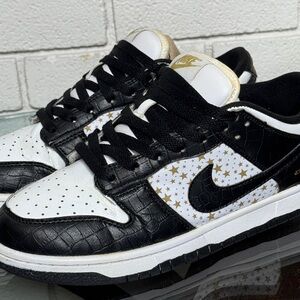Nike Dunk Low Black White Gold Stars – Size 8 – BH3228-101 Sneakers